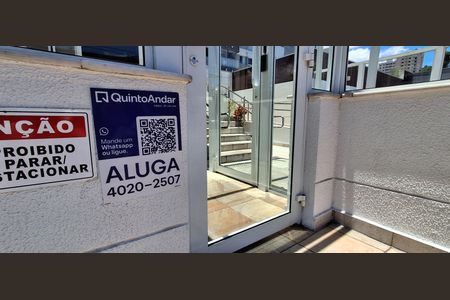 Apartamento à venda com 83m², 2 quartos e 2 vagasPlaquinha 