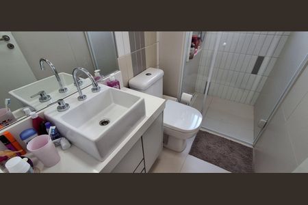 Apartamento à venda com 83m², 2 quartos e 2 vagasBanheiro Suíte 2