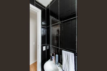 Apartamento para alugar com 42m², 2 quartos e sem vaga Apartamento para alugar com 42m², 2 quartos e sem vagaBanheiro