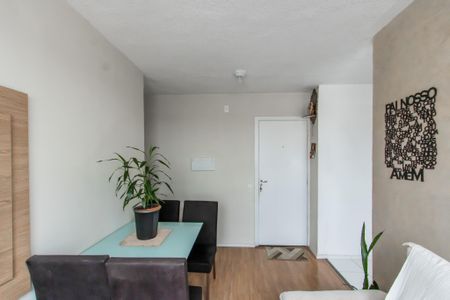 Apartamento para alugar com 42m², 2 quartos e sem vaga Apartamento para alugar com 42m², 2 quartos e sem vagaSala