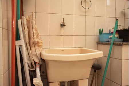 Casa à venda com 181m², 3 quartos e 2 vagasÁrea de Serviço