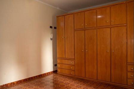 Casa à venda com 181m², 3 quartos e 2 vagasSuíte