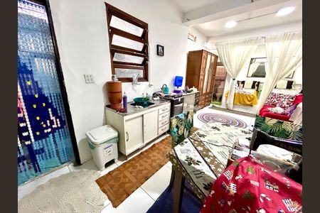 Casa à venda com 150m², 1 quarto e 1 vagaCozinha