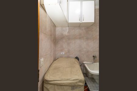 Casa à venda com 108m², 2 quartos e 1 vagaÁrea de Serviço