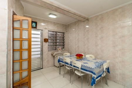 Casa à venda com 108m², 2 quartos e 1 vagaCozinha