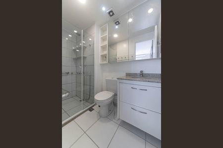 Apartamento à venda com 38m², 1 quarto e 1 vaga Apartamento à venda com 38m², 1 quarto e 1 vagaBanheiro da Suíte