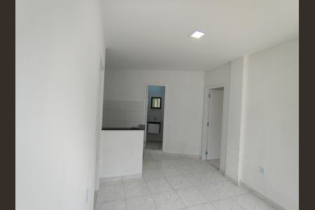 Sala de casa à venda com 2 quartos, 65m² em Jacarepaguá, Rio de Janeiro