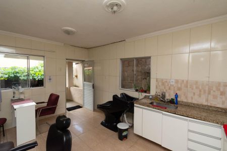 Casa à venda com 200m², 2 quartos e 5 vagasCasa1 - Cozinha