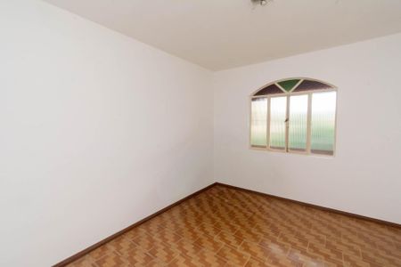 Casa à venda com 200m², 2 quartos e 5 vagasCasa2 - Quarto 1