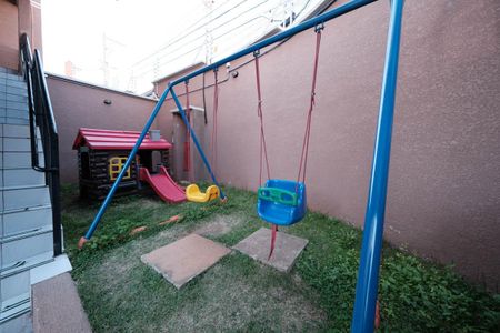 Apartamento para alugar com 51m², 2 quartos e sem vagaPlayground