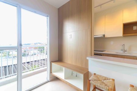 Sala de apartamento para alugar com 2 quartos, 37m² em Vila Butantã, São Paulo