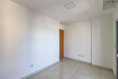 Apartamento para alugar com 102m², 2 quartos e 2 vagas Apartamento para alugar com 102m², 2 quartos e 2 vagasSuite