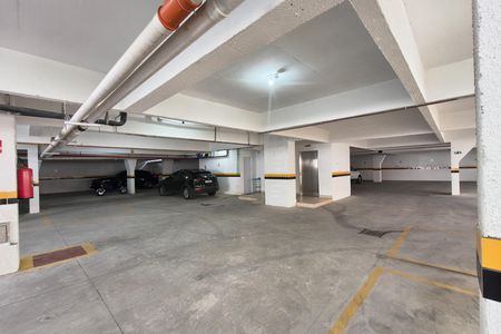 Apartamento para alugar com 102m², 2 quartos e 2 vagas Apartamento para alugar com 102m², 2 quartos e 2 vagasGaragem