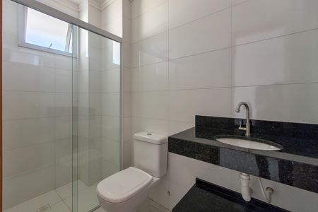 Apartamento para alugar com 102m², 2 quartos e 2 vagas Apartamento para alugar com 102m², 2 quartos e 2 vagasBanheiro da Suíte