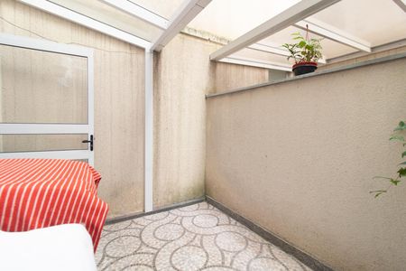 Apartamento para alugar com 42m², 2 quartos e 1 vagaQuintal