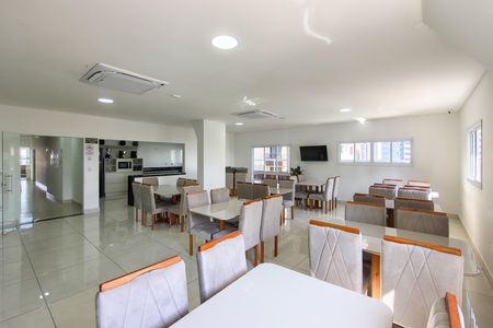 Apartamento para alugar com 133m², 3 quartos e 3 vagas Apartamento para alugar com 133m², 3 quartos e 3 vagasÁrea comum - Salão de festas