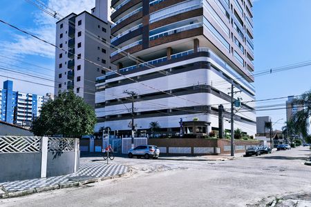 Fachada de apartamento para alugar com 3 quartos, 133m² em Guilhermina, Praia Grande