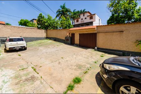 Apartamento à venda com 50m², 2 quartos e 1 vaga Apartamento à venda com 50m², 2 quartos e 1 vagaEstacionamento