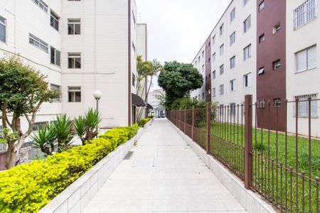 Apartamento para alugar com 44m², 2 quartos e 1 vagaEntrada