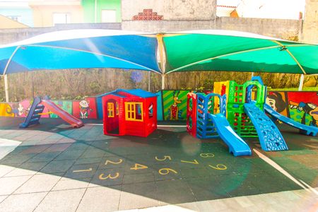 Apartamento para alugar com 48m², 2 quartos e 1 vaga Apartamento para alugar com 48m², 2 quartos e 1 vagaPlayground