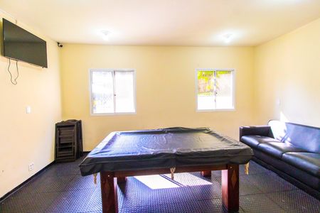 Apartamento para alugar com 48m², 2 quartos e 1 vaga Apartamento para alugar com 48m², 2 quartos e 1 vagaEspaço de Jogos