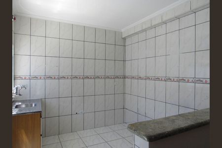 Sala - Cozinha de casa para alugar com 2 quartos, 105m² em Presidente Altino, Osasco