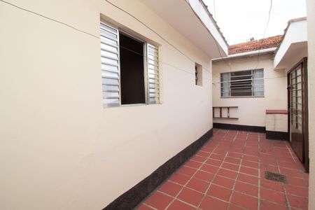 Casa à venda com 157m², 2 quartos e 2 vagas Casa à venda com 157m², 2 quartos e 2 vagasÁrea externa