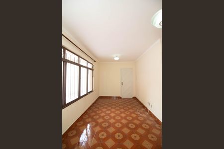 Casa à venda com 157m², 2 quartos e 2 vagas Casa à venda com 157m², 2 quartos e 2 vagasSala