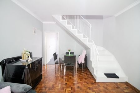 Casa à venda com 120m², 4 quartos e 1 vagaSala