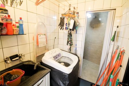 Casa à venda com 120m², 4 quartos e 1 vagaÁrea de Serviço