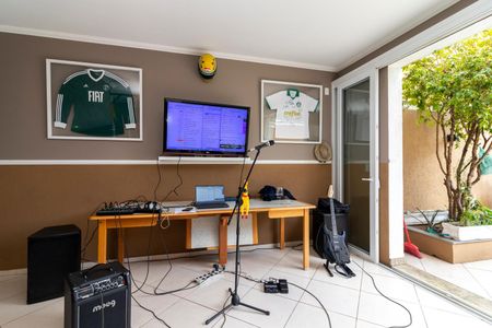 Casa para alugar com 286m², 3 quartos e 4 vagas Casa para alugar com 286m², 3 quartos e 4 vagasSalão