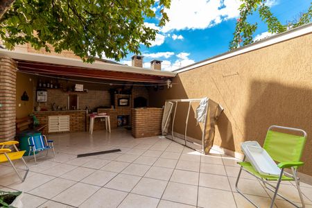 Casa para alugar com 286m², 3 quartos e 4 vagas Casa para alugar com 286m², 3 quartos e 4 vagasChurrasqueira