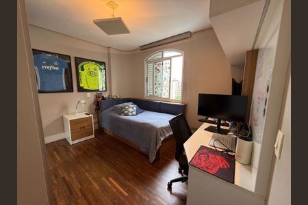 Apartamento à venda com 3 quartos, 167m² em Vila Sofia, São Paulo