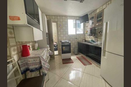 Apartamento à venda com 82m², 2 quartos e 1 vaga