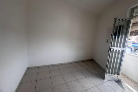 Quarto de apartamento para alugar com 1 quarto, 48m² em Parque Pauliceia, Duque de Caxias