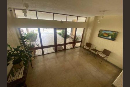 Apartamento à venda com 67m², 2 quartos e 1 vaga