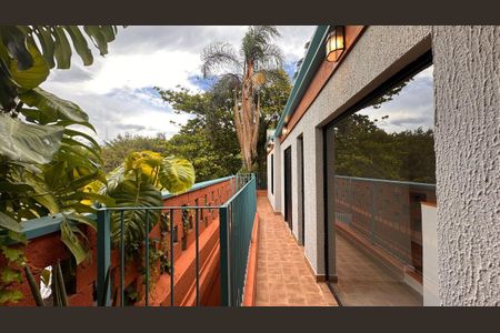 Casa à venda com 3 quartos, 189m² em Vila Madalena, São Paulo