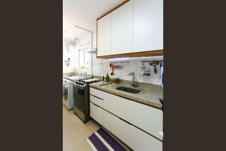 Apartamento à venda com 68m², 2 quartos e 1 vaga Apartamento à venda com 68m², 2 quartos e 1 vagacozinha