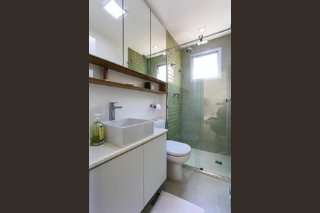 Apartamento à venda com 68m², 2 quartos e 1 vaga Apartamento à venda com 68m², 2 quartos e 1 vagaBanheiro