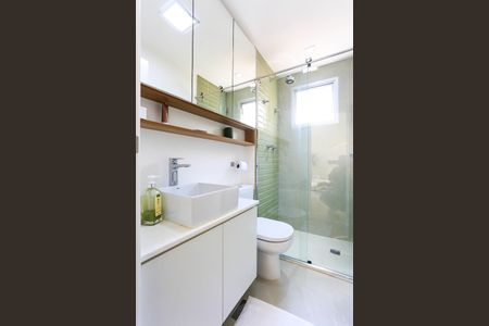 Apartamento à venda com 68m², 2 quartos e 1 vaga Apartamento à venda com 68m², 2 quartos e 1 vagaBanheiro