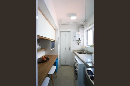 Apartamento à venda com 68m², 2 quartos e 1 vaga Apartamento à venda com 68m², 2 quartos e 1 vagaÁrea de Serviço