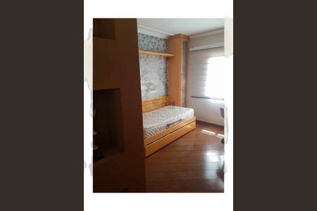 Casa à venda com 5 quartos, 600m² em Vila Antonieta, São Paulo