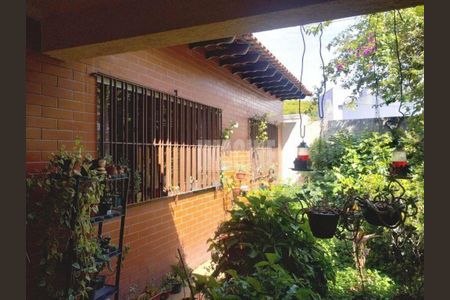 Casa à venda com 2 quartos, 150m² em Parque Sevilha, São Paulo