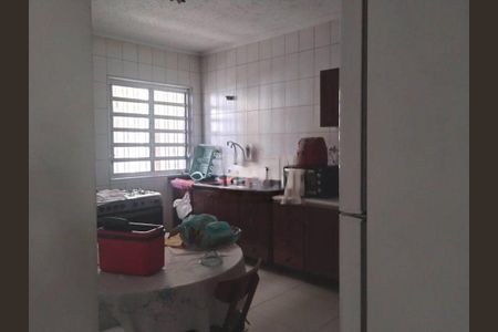 Casa à venda com 2 quartos, 150m² em Parque Sevilha, São Paulo