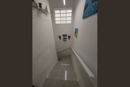 Casa à venda com 109m², 2 quartos e 1 vaga