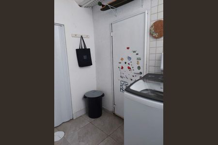 Casa à venda com 109m², 2 quartos e 1 vaga