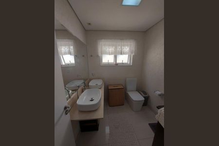 Casa à venda com 109m², 2 quartos e 1 vaga