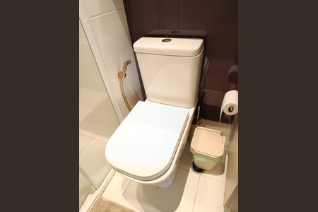 Apartamento à venda com 105m², 3 quartos e 2 vagasBanheiro da Suíte