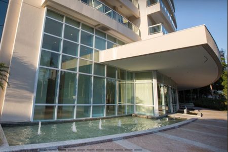 Apartamento à venda com 105m², 3 quartos e 2 vagasFachada