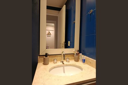 Apartamento à venda com 105m², 3 quartos e 2 vagasBanheiro social